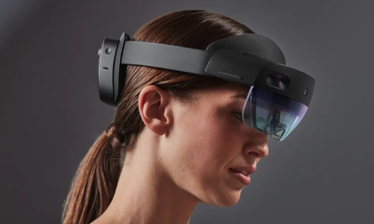 microsoft rival vision pro hololens